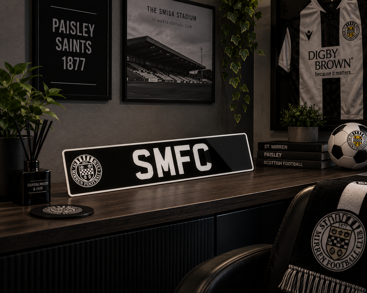 St Mirren Themed Show Plates/Signage